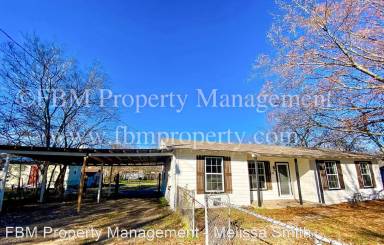 Main picture of 112 E Garrity St