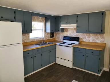 Main picture of 1000 Aaron Ln