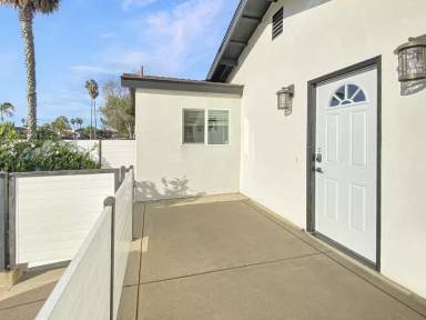 Main picture of 3013 Vancouver Ave