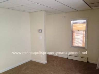 Main picture of 1555 Carroll Ave