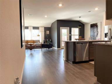 Main picture of 114 Secretariat Ln