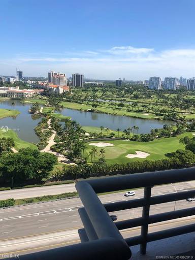Main picture of Parc Central Aventura South