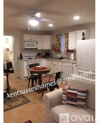 Main picture of 206 Harrington Ave