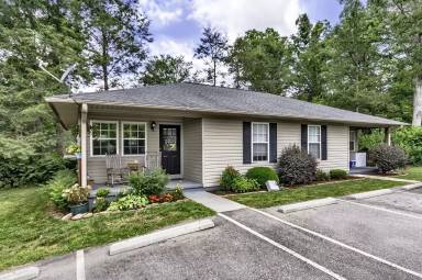 Main picture of 206 Gatchell St