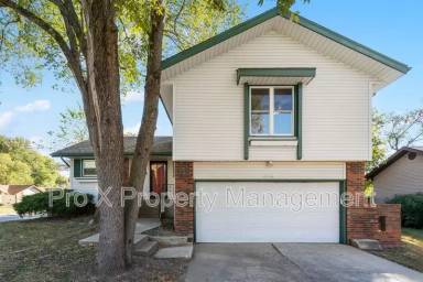 Main picture of 4536 S Crescent Ave