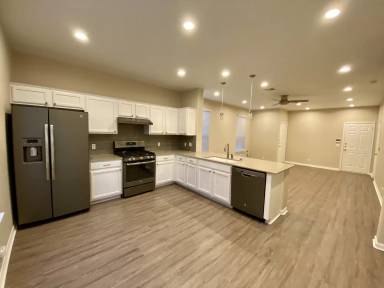 Main picture of Riddle Road Duplex Unit A