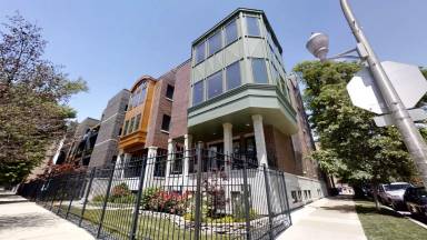 Main picture of 1500 W Huron St