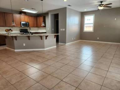 Main picture of 2326 Bridgeton Way