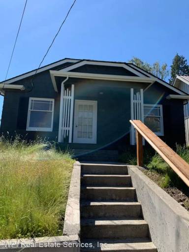 Main picture of 7533 1st Ave NE