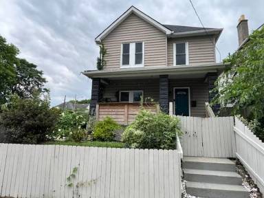 Main picture of 1447 Mount Vernon Ave