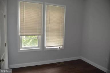Main picture of 4004 Belvieu Ave