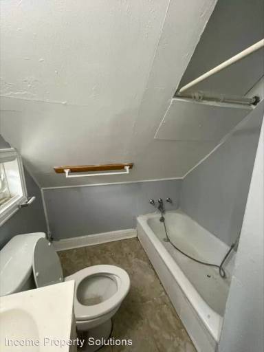 Main picture of 128 S Cherry St