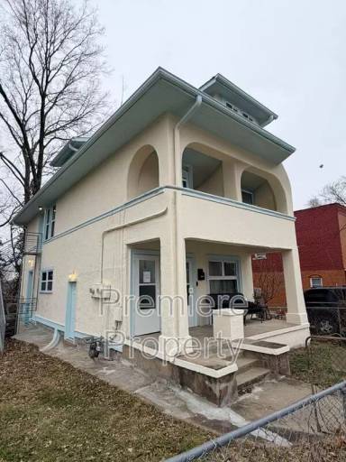 Main picture of 1217 W 21st St