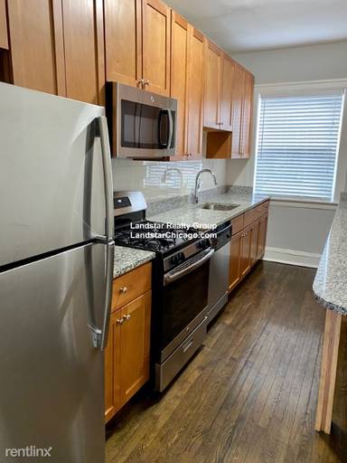 Main picture of Edgewater Gardens Apartments