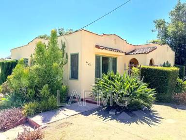 Main picture of 4024 York Blvd