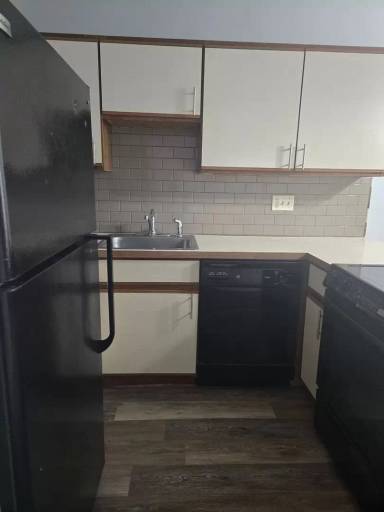 Main picture of 225-227 N 10th St