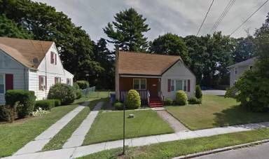 Main picture of 415 Victoria St