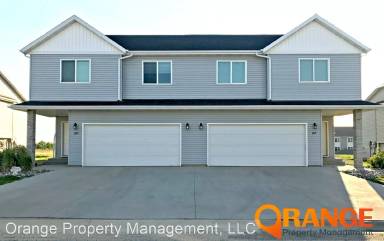 Main picture of 404 8th St NW