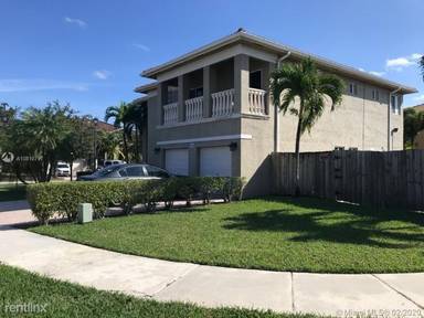 Main picture of 14005 SW 130th Ave