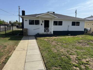 Main picture of 1201 El Tejon Ave