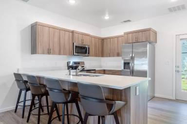 Main picture of 1731 S Movado Way