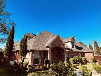 Main picture of 4816 Club View Cir
