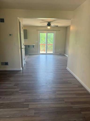 Main picture of 403 Cindy Dr