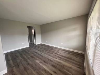 Main picture of 2123 119th St