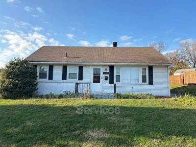 Main picture of 600 Valleyview Dr