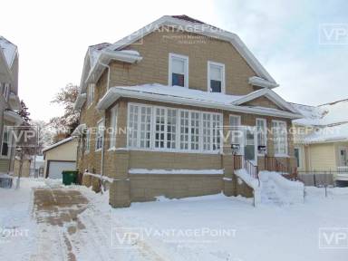 Main picture of 735 Mather St