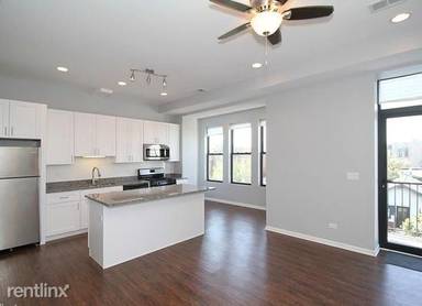 Main picture of 1057 W Grand Ave