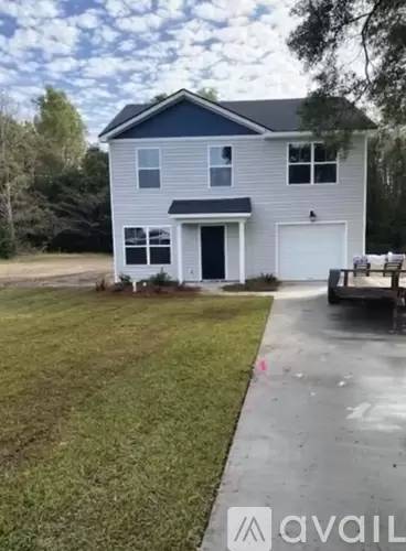 Main picture of 429 Auburn Rd