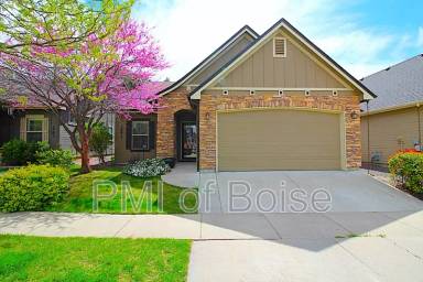 Main picture of 2271 E Powder River St
