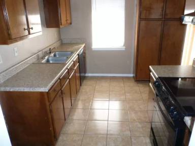 Main picture of 3645 Pembrook Dr