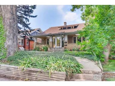 Main picture of 921 Spruce St