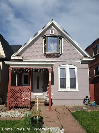 Main picture of 1042 N Clarkson St