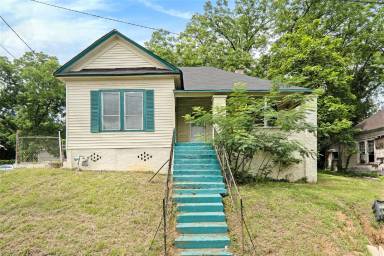 Main picture of 4316 6th Ave