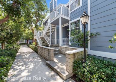 Main picture of 848 Halyard