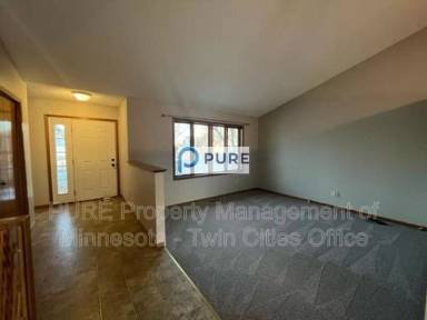 Main picture of 7190 Upper 157th St W