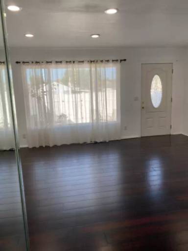 Main picture of 520 Magnolia Ave