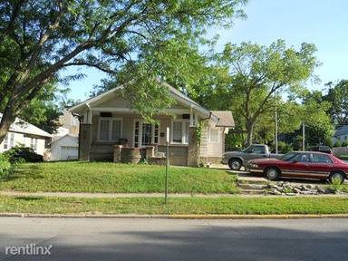 Main picture of 1639 Laramie St