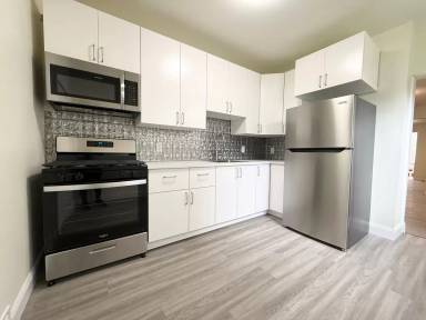 Main picture of 323 McKinley St