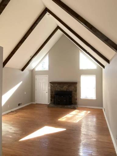Main picture of 5612 Raintree Trce