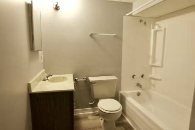Main picture of 6264 Eastridge Dr