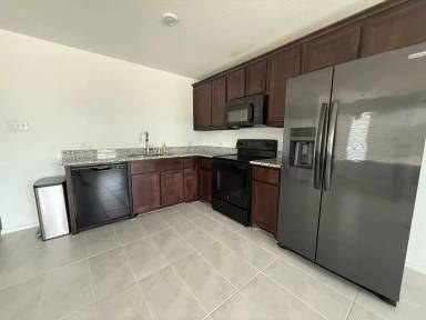Main picture of 115 Herman Ln