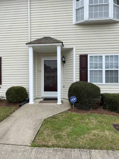 Main picture of 4033 Cobblestone Dr