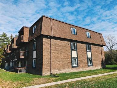 Main picture of 204 N Charleston Blvd