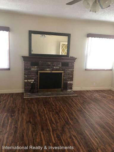 Main picture of 14414 S Harris Ave