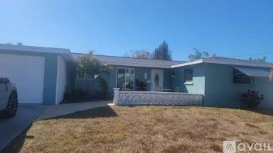 Main picture of 125 Cambridge Dr NW