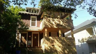 Main picture of 519 Clarendon St